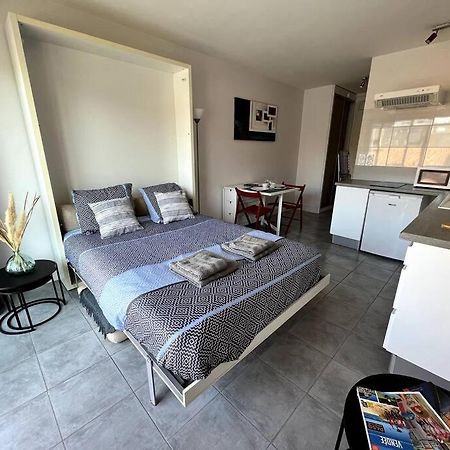 Studio Equipe Moderne A Deux Pas De La Plage เลส์ซาบล์-โดล็อนน์ ภายนอก รูปภาพ